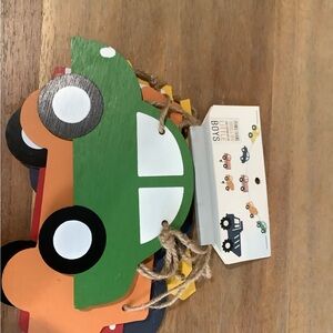 Wall decore TRUCKS little boys.